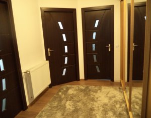 Lakás 3 szobák eladó on Floresti