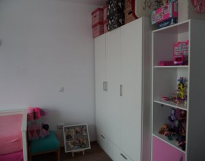 Lakás 3 szobák eladó on Floresti