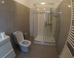 Appartement 3 chambres à vendre dans Cluj-napoca, zone Dambul Rotund