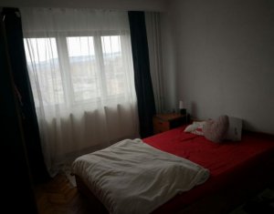 Appartement 3 chambres à vendre dans Cluj-napoca, zone Marasti