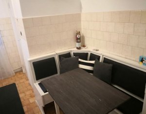 Appartement 3 chambres à vendre dans Cluj-napoca, zone Marasti