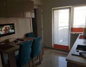 Lakás 4 szobák eladó on Cluj-napoca, Zóna Manastur