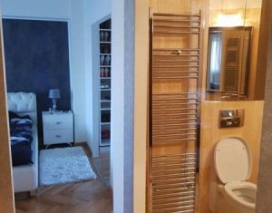 Lakás 4 szobák eladó on Cluj-napoca, Zóna Manastur