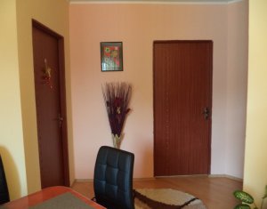 Lakás 2 szobák eladó on Floresti