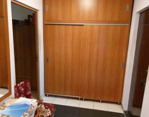 Lakás 4 szobák eladó on Cluj-napoca, Zóna Manastur