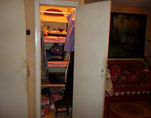 Lakás 4 szobák eladó on Cluj-napoca, Zóna Manastur