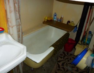 Lakás 4 szobák eladó on Cluj-napoca, Zóna Manastur