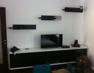 Lakás 2 szobák eladó on Floresti