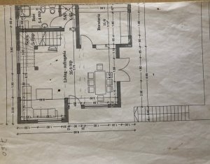 Ház 4 szobák kiadó on Floresti