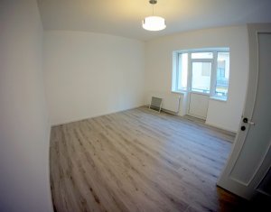 Lakás 3 szobák kiadó on Cluj-napoca, Zóna Centru