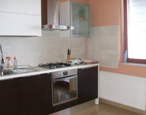 Lakás 4 szobák kiadó on Cluj-napoca, Zóna Centru