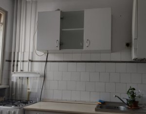 Lakás 3 szobák kiadó on Cluj-napoca, Zóna Plopilor