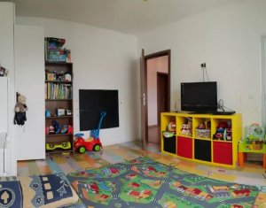 Lakás 2 szobák eladó on Floresti