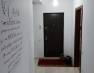 Lakás 2 szobák eladó on Floresti