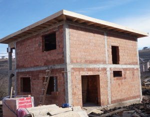 Ház 4 szobák eladó on Dezmir