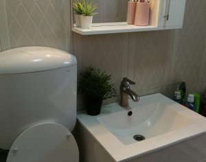 Lakás 2 szobák eladó on Floresti