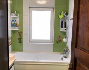 Lakás 2 szobák eladó on Floresti