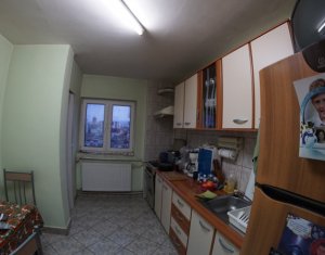 Lakás 4 szobák eladó on Cluj-napoca, Zóna Marasti