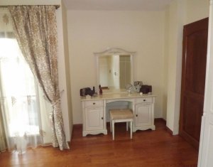 Ház 5 szobák kiadó on Cluj-napoca, Zóna Europa