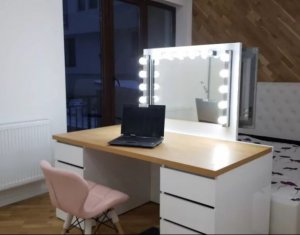 Ház 4 szobák eladó on Floresti