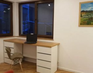 Ház 4 szobák eladó on Floresti