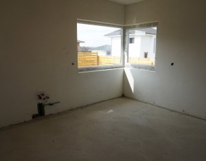 Ház 4 szobák eladó on Dezmir