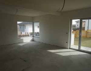 Ház 4 szobák eladó on Dezmir