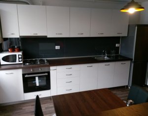 Lakás 2 szobák eladó on Floresti