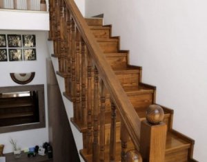 Ház 4 szobák eladó on Floresti