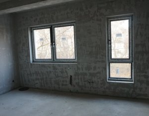 Lakás 4 szobák eladó on Cluj-napoca, Zóna Andrei Muresanu