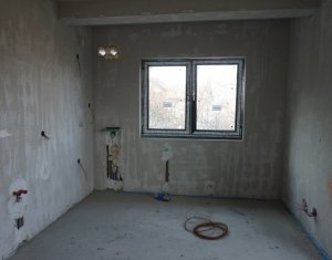 Lakás 4 szobák eladó on Cluj-napoca, Zóna Andrei Muresanu