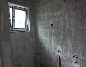 Lakás 4 szobák eladó on Cluj-napoca, Zóna Andrei Muresanu