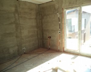 Ház 4 szobák eladó on Floresti