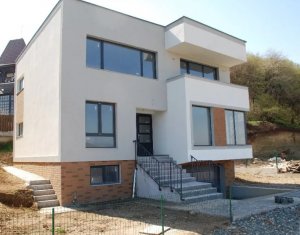 Ház 4 szobák eladó on Floresti