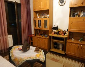 Lakás 3 szobák eladó on Floresti