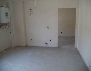 Lakás 3 szobák eladó on Floresti