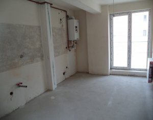 Lakás 3 szobák eladó on Floresti