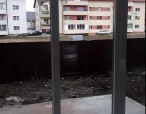 Ház 4 szobák eladó on Floresti