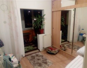 Lakás 4 szobák eladó on Cluj-napoca, Zóna Manastur