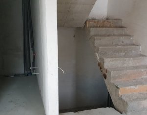 Ház 3 szobák eladó on Floresti