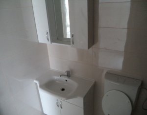 Lakás 2 szobák eladó on Floresti