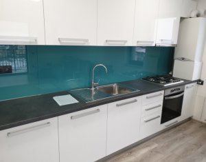 Lakás 4 szobák kiadó on Cluj-napoca, Zóna Europa