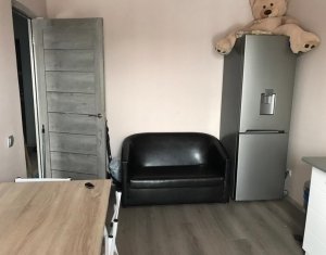 Lakás 2 szobák eladó on Floresti