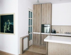 Lakás 3 szobák kiadó on Cluj-napoca, Zóna Centru