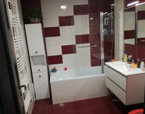 Lakás 2 szobák eladó on Floresti