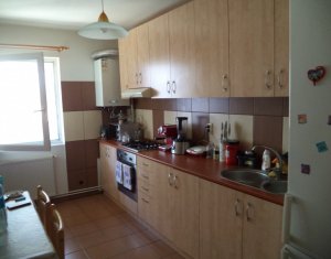 Lakás 2 szobák eladó on Floresti