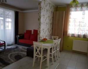 Lakás 3 szobák eladó on Floresti