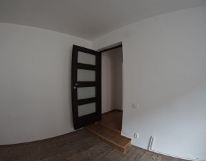 Ház 7 szobák eladó on Cluj-napoca, Zóna Centru