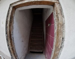 Ház 7 szobák eladó on Cluj-napoca, Zóna Centru