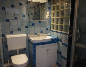 Lakás 2 szobák eladó on Floresti